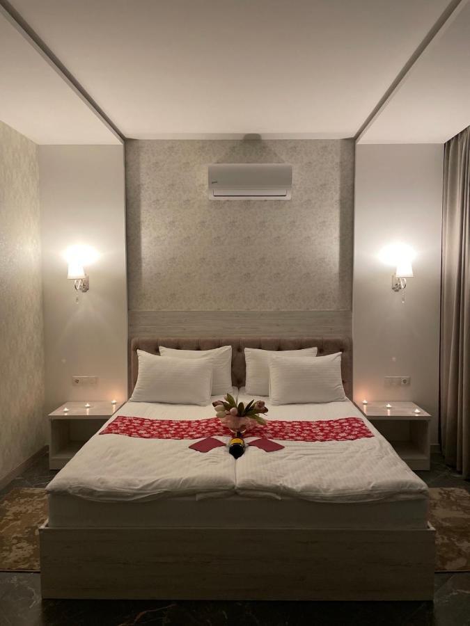 Garden Hotel